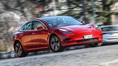 Tesla Model 3 Gebrauchtwagen image